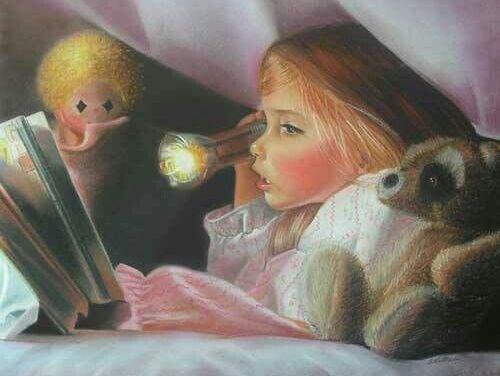 Adormeça seus filhos lendo um livro, não vendo televisão