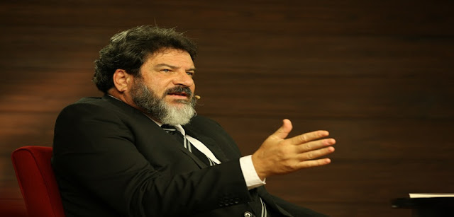 Mario Sergio Cortella diz que a ética é a solução para a crise do Brasil