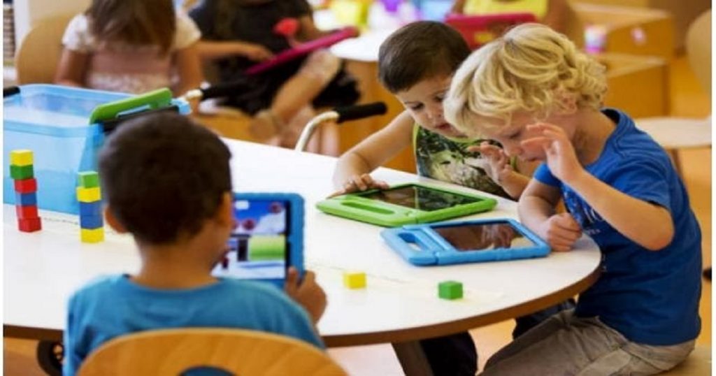 Os jogos eletrônicos na educação infantil: Ensinar e aprender