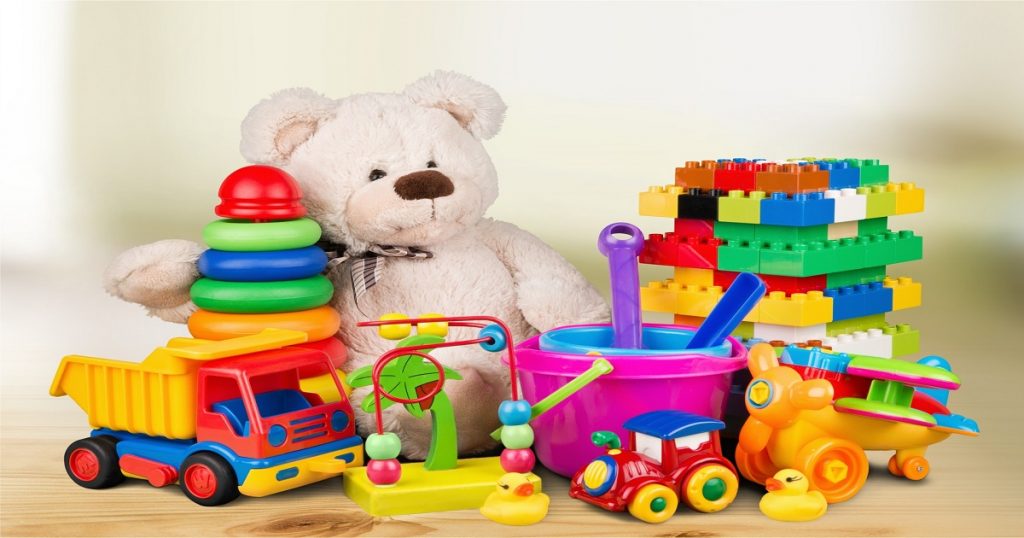 Por que os brinquedos são importantes no desenvolvimento da criança?