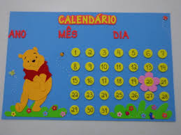 Painéis e Murais de Calendários em EVA na escola