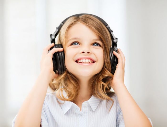 A Música é um estímulo incrível para o cérebro das crianças