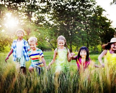 Os benefícios da amizade entre as crianças