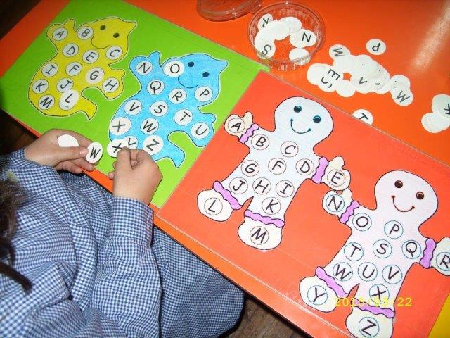 Ideias de Atividades para trabalhar as letras do alfabeto
