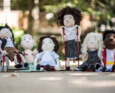 Artesã cria linha de bonecos que promove o respeito às diferenças