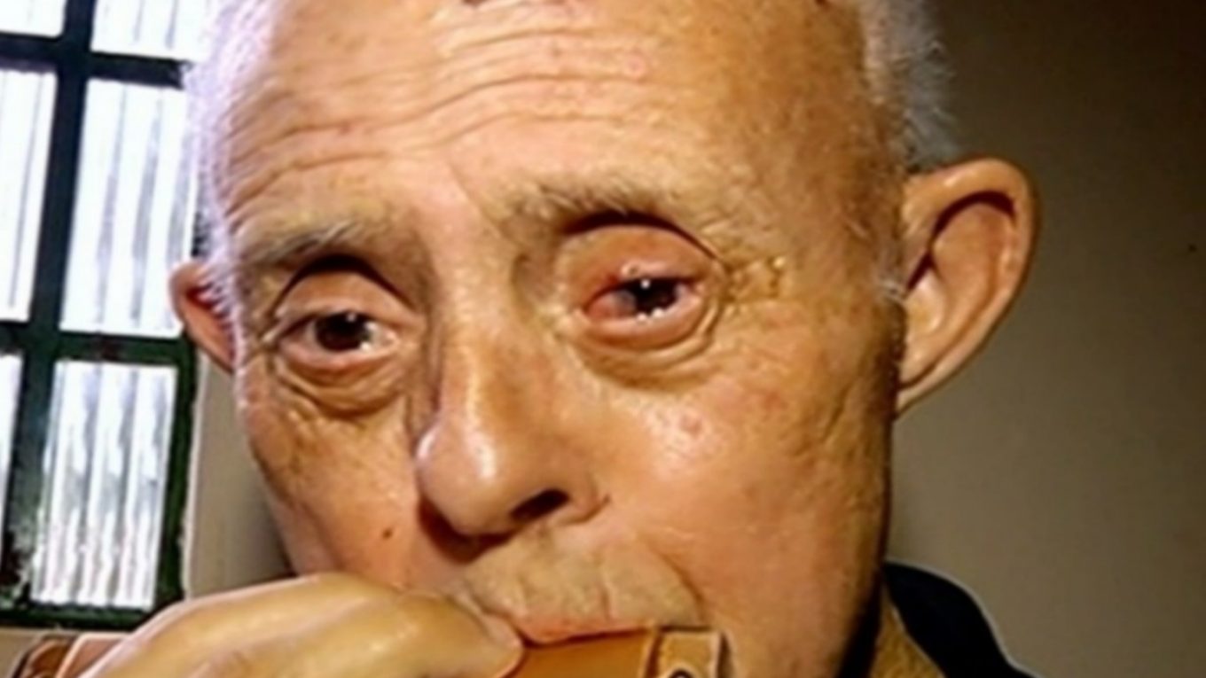 Goiano de 70 anos entra para o livro dos recordes como o idoso com Síndrome de Down mais velho do Brasil