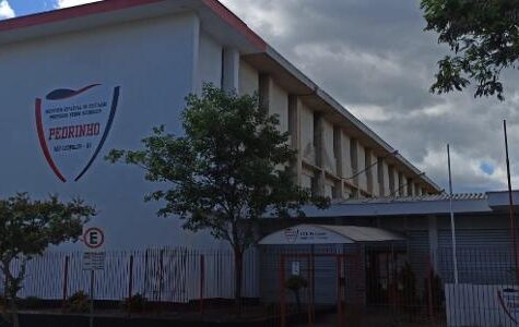 Professor é afastado após suspeita de importunação sexual em escola de Porto Alegre